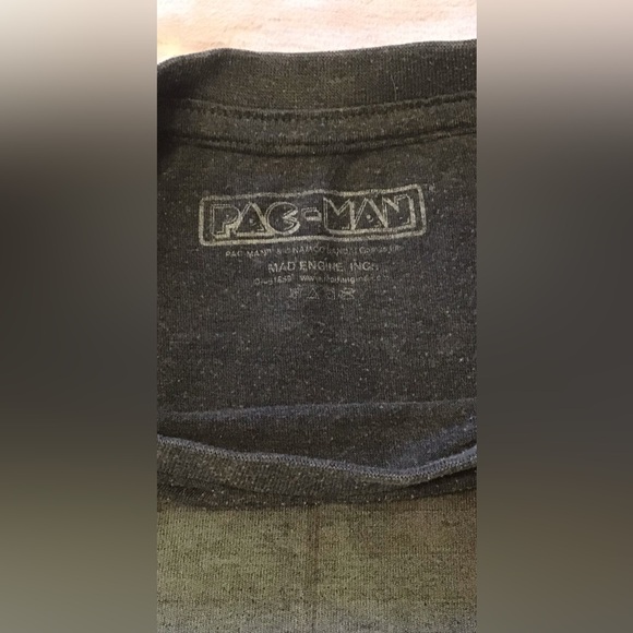 ✨✨ Pac-Man Tee Men’s Tee Size S ✨✨ - Picture 3 of 4